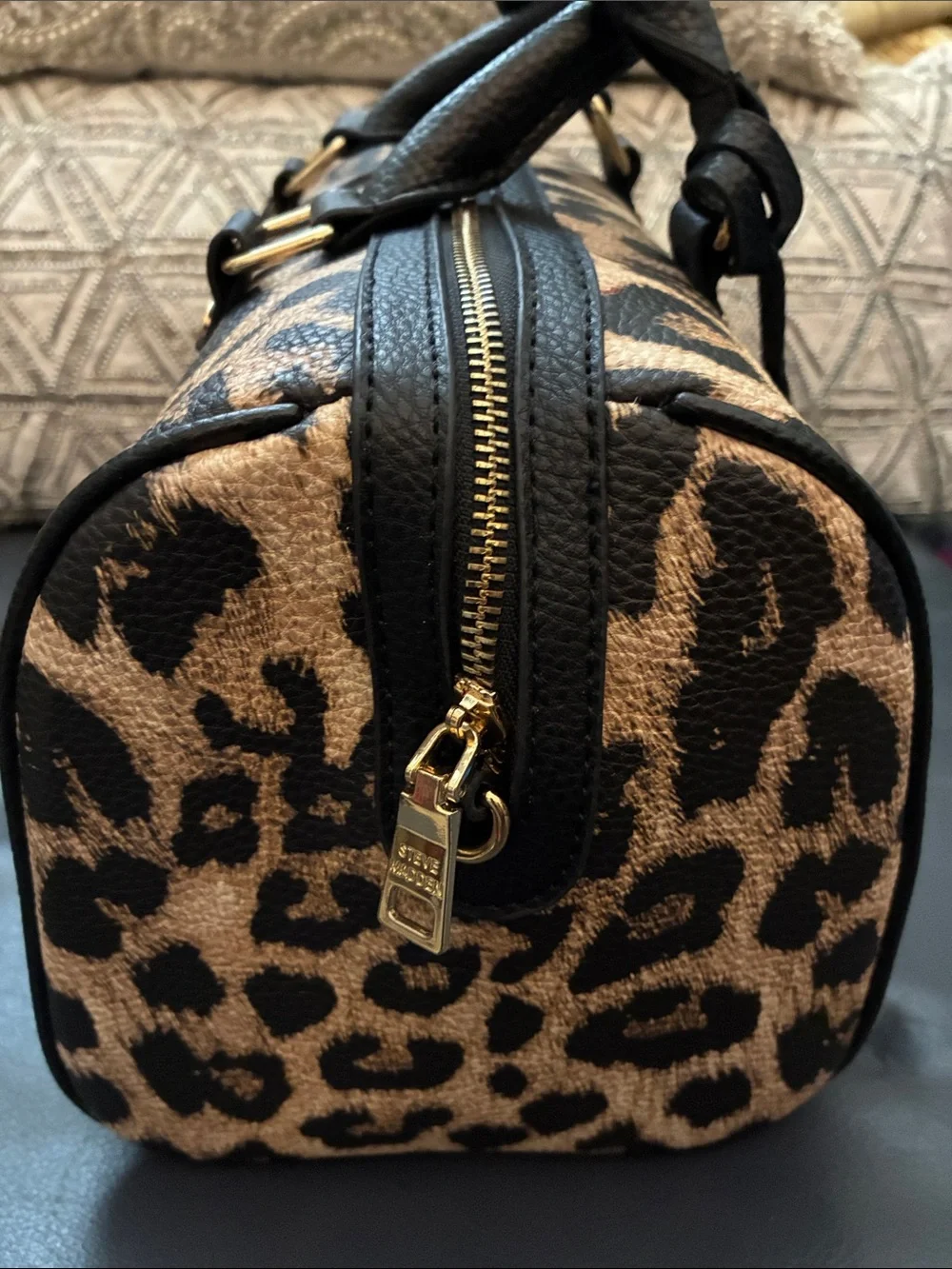 Steve Madden eye catching